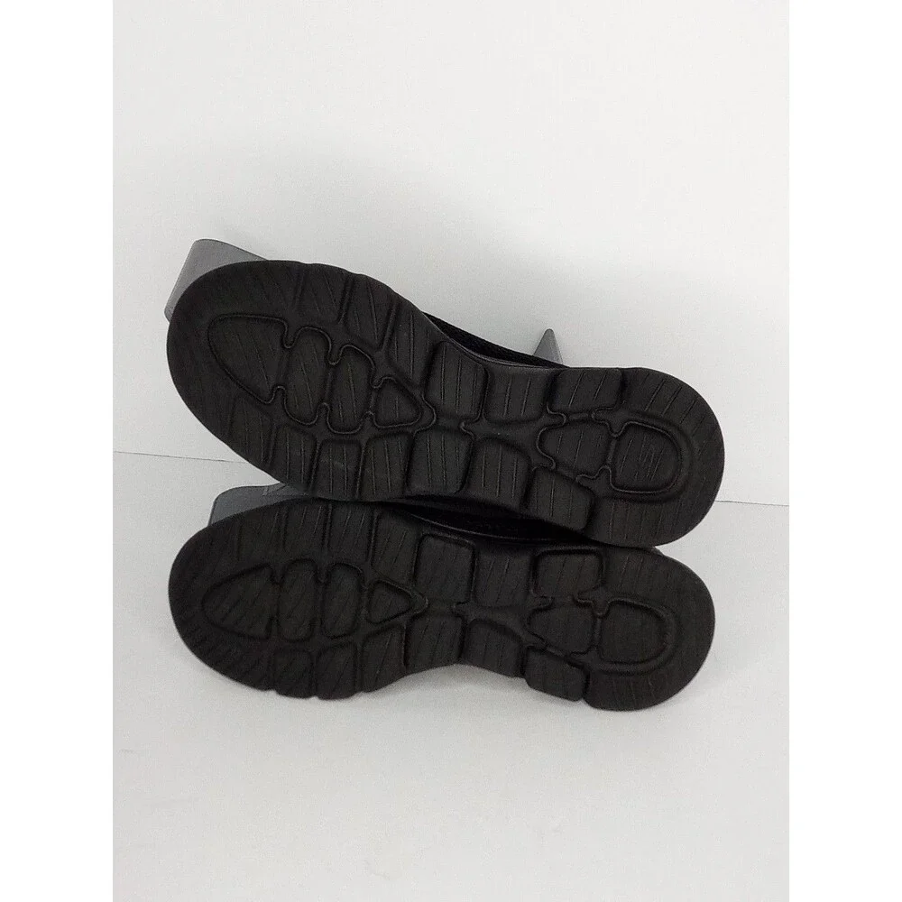 Skechers Go Walk 5 Black Slip On Walking Shoes 15901 Womens Size 7 Great Shape E